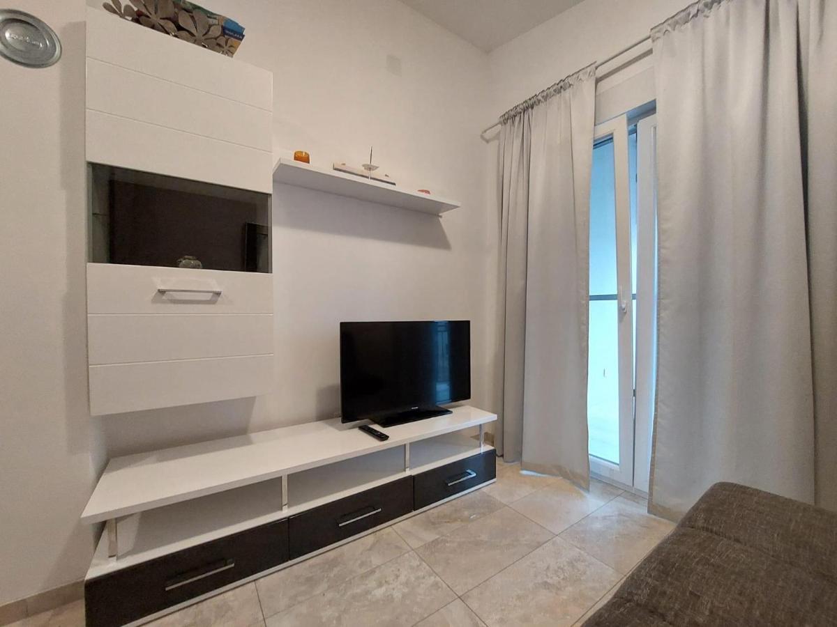 Apartman Lozancic Vir Exterior photo